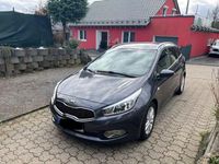 Gebraucht Kia Ceed 141 PS (103 kW) 2015 Grau Kleinwagen