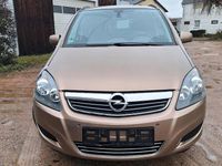 Gebraucht Opel Zafira 140 PS (102 kW) 2012 Braun Van / Kleinbus