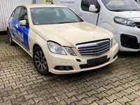 Occasion Mercedes E200 136 ch (100 kW) 2011 Blanc Berline