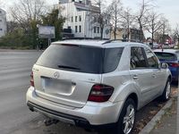 Gebraucht Mercedes ML320 221 PS (162 kW) 2005 SUV