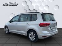 gebraucht VW Touran Comfortline 1.5TSi SG 110kW AHZV PDC Navi