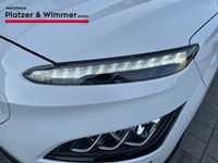 gebraucht Hyundai Kona KONATrend Elektro 2WD (MJ21) Navi Soundsystem LED Scheinwerferreg. ACC Apple CarPlay