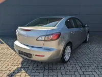 Gebraucht Mazda 3 Edition 105 PS (77 kW) 2012 Plutossilber metallic (metallic) Limousine