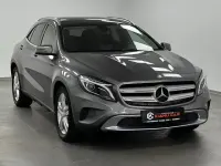Gebraucht Mercedes GLA200 156 PS (114 kW) 2016 Grau SUV