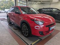 Gebraucht Fiat 600 La Prima 101 PS (74 kW) 2024 Rot SUV