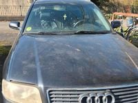 Gebraucht Audi A6 183 PS (134 kW) 2002 Schwarz Kombi