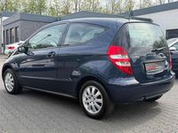 Gebraucht Mercedes A150 95 PS (69 kW) 2005 Blau Kleinwagen