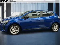 Käytetty Renault Clio V Evolution 91 HP (66 kW) 2024 Sininen Sedan