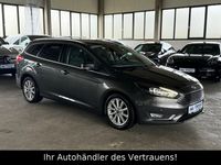 Gebraucht Ford Focus Titanium 125 PS (91 kW) 2018 Grau Kombi