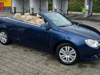Gebraucht VW Eos 140 PS (102 kW) 2006 Blau Cabrio