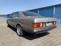 Gebraucht Mercedes 500 245 PS (180 kW) 1983 Gold Coupé