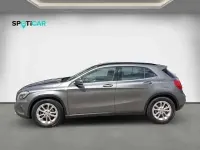 Gebraucht Mercedes GLA200 156 PS (114 kW) 2014 Mountaingrau  met. SUV