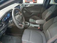 Gebraucht Ford Focus ST-Line X 155 PS (114 kW) 2024 Chrome blue metallic Kombi