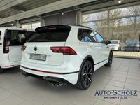 Gebraucht VW Tiguan Style 320 PS (235 kW) 2023 Weiß SUV