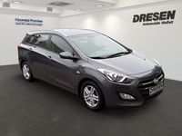 Gebraucht Hyundai i30 Classic 101 PS (74 kW) 2015 Grau Kombi