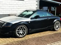 Używany Audi TT 150 KM (110 kW) 2001 Czarny Coupe
