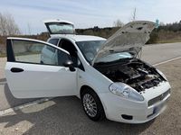 Gebraucht Fiat Punto 69 PS (50 kW) 2011 Weiß Kleinwagen