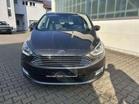 Gebraucht Ford C-MAX Titanium 150 PS (110 kW) 2019 Grau Van / Kleinbus