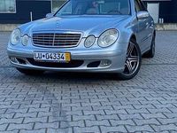 Gebraucht Mercedes E320 204 PS (150 kW) 2004 Silber Limousine