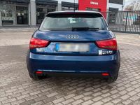 Gebraucht Audi A1 105 PS (77 kW) 2010 Blau Kleinwagen