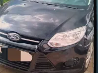 Usado Ford Focus Trend 116 CV (85 kW) 2013 Negro Familiar