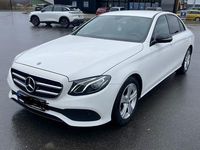 Gebraucht Mercedes E220 194 PS (142 kW) 2018 Weiß Limousine