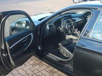 Gebraucht BMW 325 Sport Line 224 PS (164 kW) 2017 Schwarz Limousine