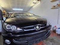 Gebraucht Peugeot 206 CC 109 PS (80 kW) 2003 Schwarz Cabrio