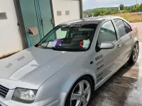 Gebraucht VW Bora 101 PS (74 kW) 1999 Silber Limousine