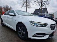 Gebraucht Opel Insignia Edition 140 PS (102 kW) 2017 Weiß Limousine