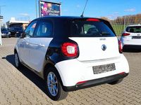 Gebraucht Smart ForFour 90 PS (66 kW) 2018 Schwarz Kleinwagen