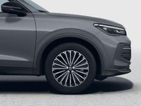 Neu VW Tiguan 150 PS (110 kW) 2026 Delfingrau metallic SUV