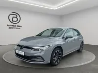 Gebraucht VW Golf VIII Life 110 PS (80 kW) 2024 Grau Limousine