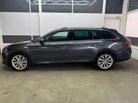 Gebraucht Skoda Superb Style 190 PS (139 kW) 2019 Quarzgrau metallic Kombi