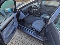 Gebraucht BMW 320 170 PS (125 kW) 2001 Grau Limousine