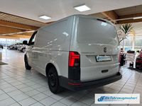 Gebraucht VW Transporter 150 PS (110 kW) 2022 Silber Van