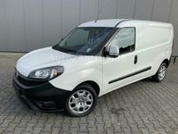 Gebraucht Fiat Doblò 101 PS (74 kW) 2018 Weiß Van / Kleinbus