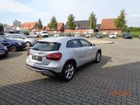 gebraucht Mercedes GLA180 Urban, Navi, PTS, SHZ, Navi, 8fach Temp.