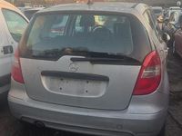 Gebraucht Mercedes A160 95 PS (69 kW) 2011 Silber Kleinwagen