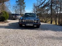 Gebraucht Jaguar XJ12 264 PS (194 kW) 1991 Blau Limousine