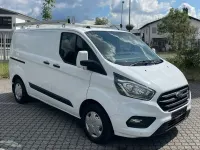 Gebraucht Ford Transit Custom 105 PS (77 kW) 2021 Weiß Van / Kleinbus