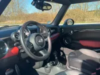 Gebraucht Mini Cooper S Cabriolet 184 PS (135 kW) 2011 Rot Cabrio