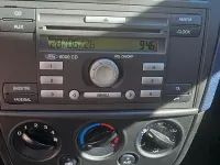 Gebraucht Ford Fiesta Ambiente 60 PS (44 kW) 2007 Silber Kleinwagen