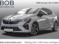 Gebraucht Renault Clio V Techno 115 PS (84 kW) 2025 Grau Limousine