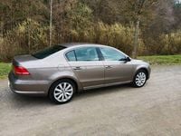 Gebraucht VW Passat Highline 140 PS (102 kW) 2011 Braun Limousine