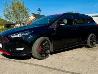 Używany Ford Focus ST-Line 150 KM (110 kW) 2017 Czarny Kombi