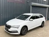 Gebraucht Skoda Superb Business Line 200 PS (147 kW) 2023 Weiß Kombi