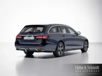 Gebraucht Mercedes E220 194 PS (142 kW) 2021 Cavansitblau Kombi
