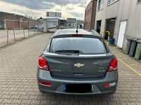 gebraucht Chevrolet Cruze 1,8 Top gepflegt