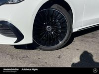 Gebraucht Mercedes E300 AMG 313 PS (230 kW) 2024 Unilack polarweiß Limousine